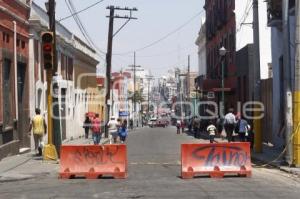 DESFILE 5 MAYO . CALLES CERRADAS