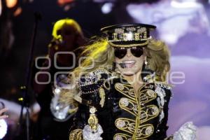 GLORIA TREVI . FERIA DE PUEBLA