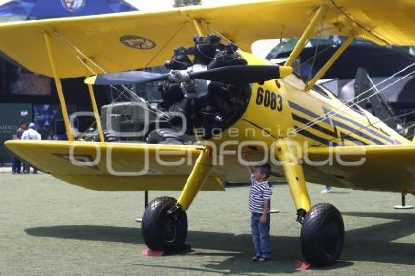 EXPOSICIÓN FUERZAS ARMADAS