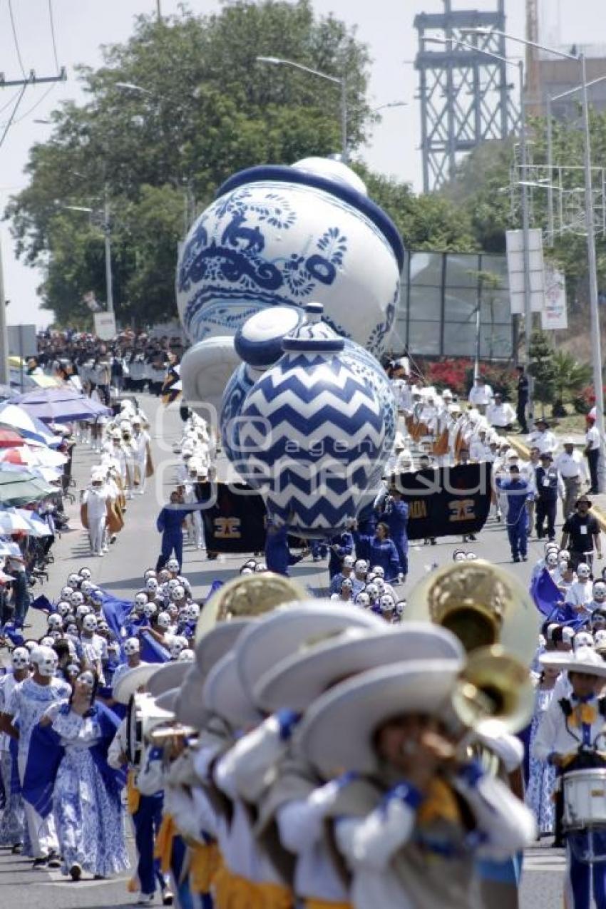 DESFILE 5 DE MAYO