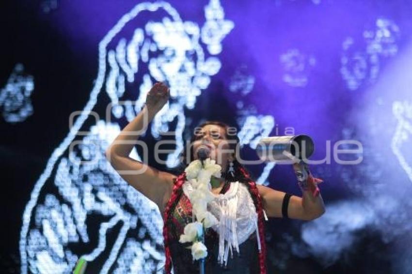 LILA DOWNS . FERIA DE PUEBLA