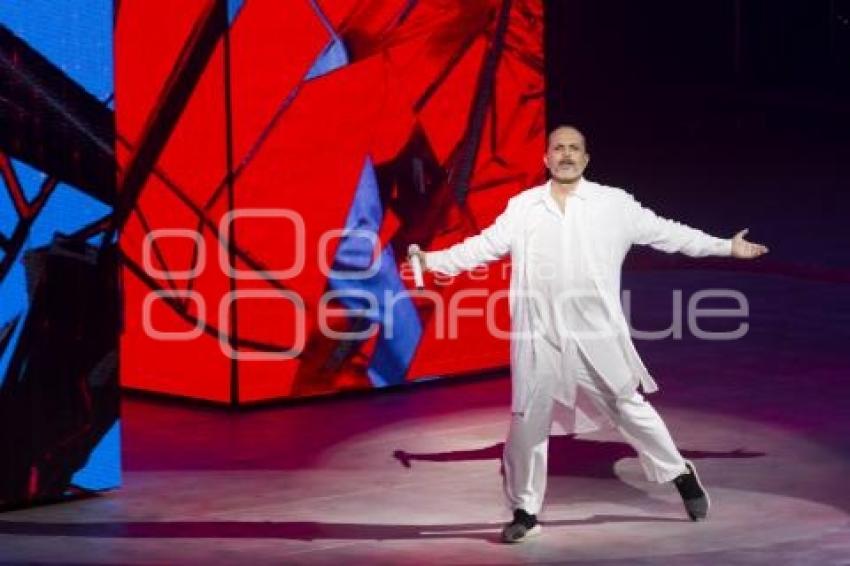 CONCIERTO . MIGUEL BOSÉ