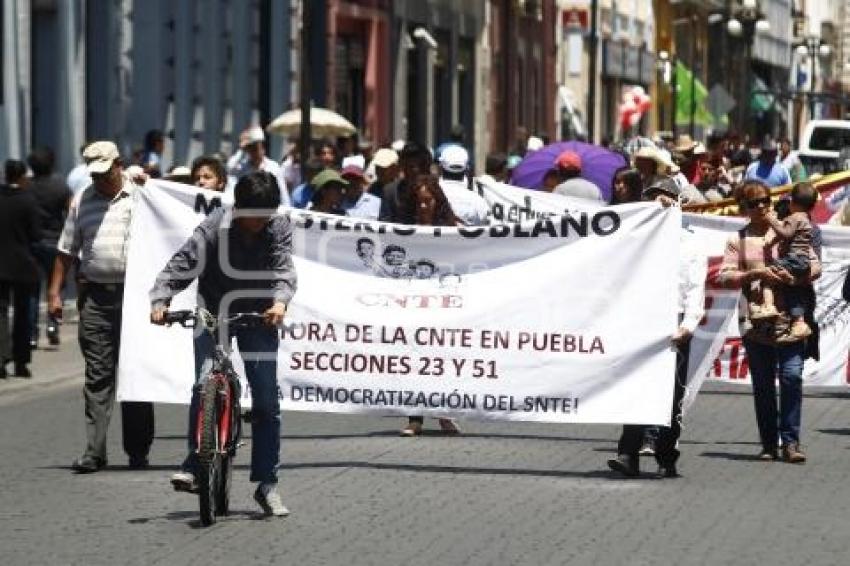 MANIFESTACIÓN MAESTROS