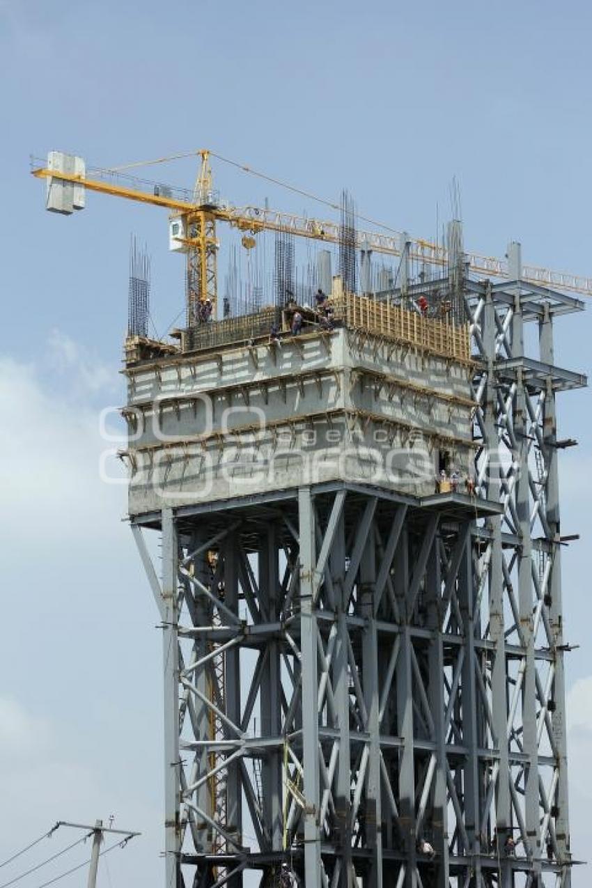 OBRA TELEFÉRICO