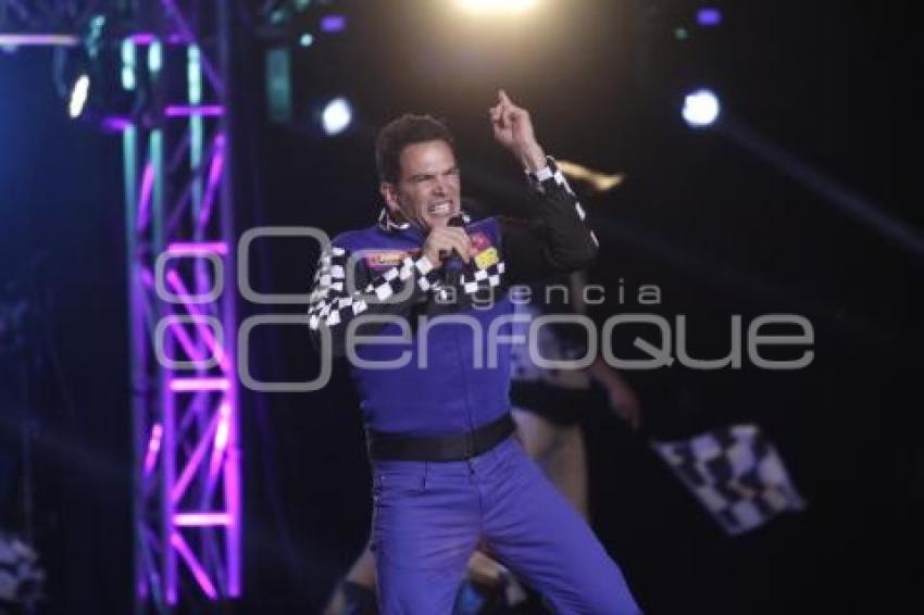 HASTA EL FIN DEL MUNDO CANTARÉ
