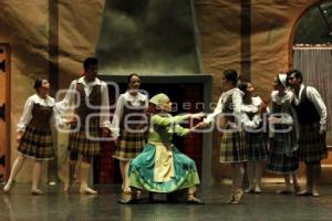 COMPAÑIA MUNICIPAL DE BALLET