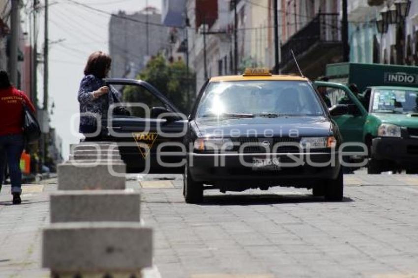 TRANSPORTE PÚBLICO