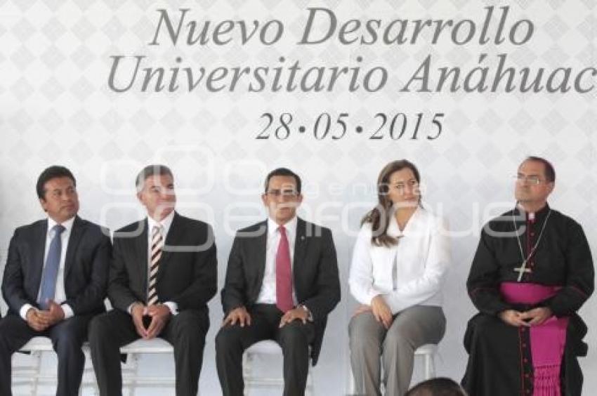 PRIMERA PIEDRA DESARROLLO UNIVERSITARIO