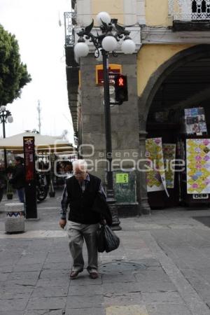 ASPECTOS DE SEMÁFOROS EN PUEBLA