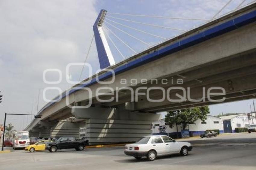 VIADUCTO ELEVADO DE LA 31 PONIENTE