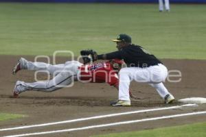 BÉISBOL . PERICOS VS PIRATAS DE CAMPECHE