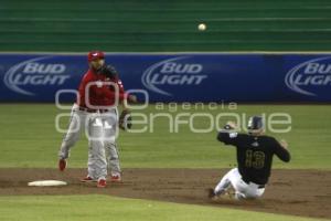 BÉISBOL . PERICOS VS PIRATAS DE CAMPECHE