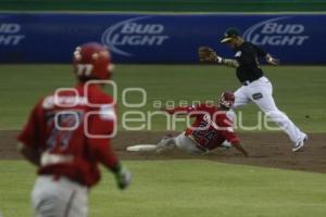 BÉISBOL . PERICOS VS PIRATAS DE CAMPECHE