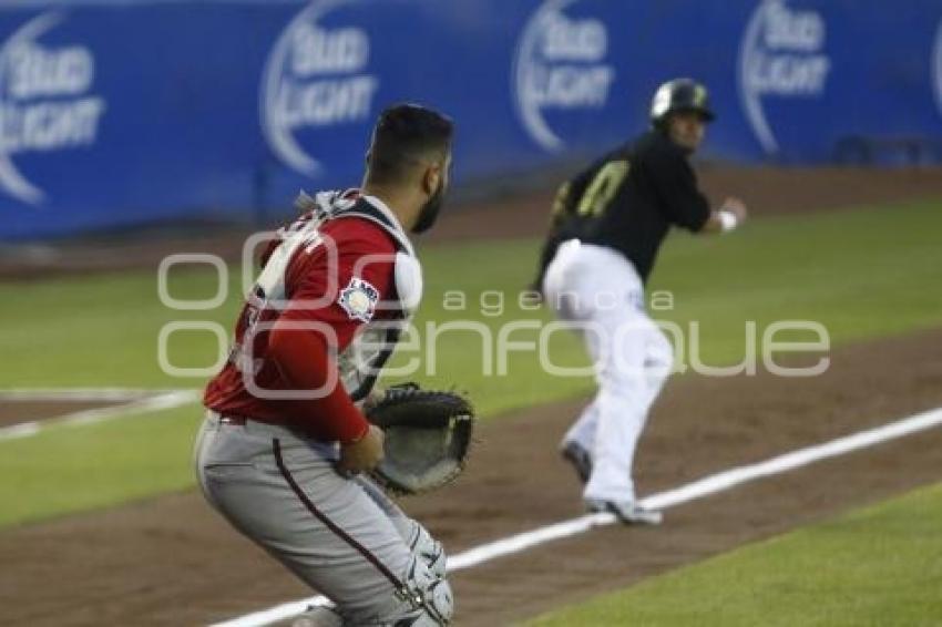 BÉISBOL . PERICOS VS PIRATAS DE CAMPECHE