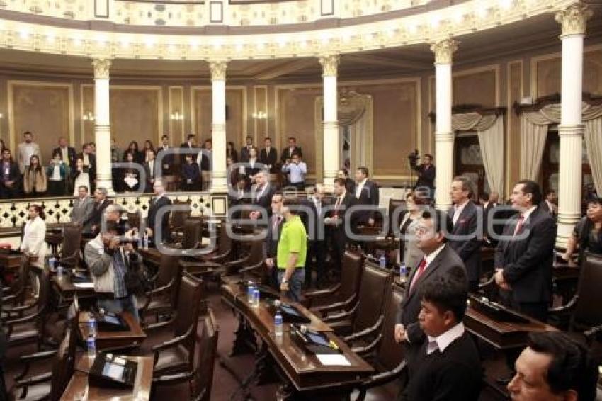 SESIÓN ORDINARIA DE CONGRESO