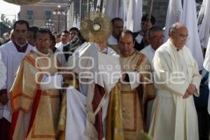 RELIGIÓN . CORPUS CHRISTI