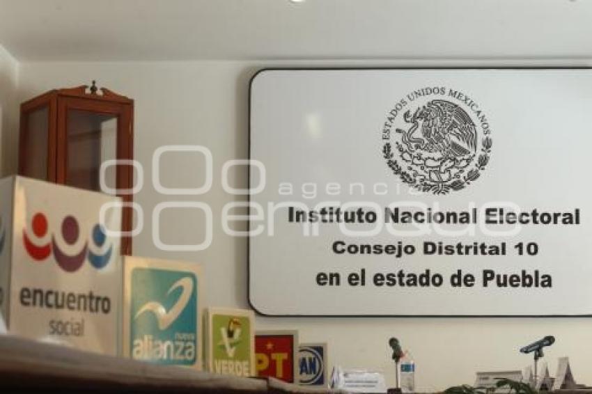 ELECCIONES 2015 . INE DISTRITO 10