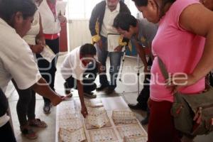 ELECCIONES 2015 . CIERRE DE CASILLAS