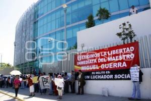 MANIFESTACIÓN PGJ . MIGUEL GUERRA