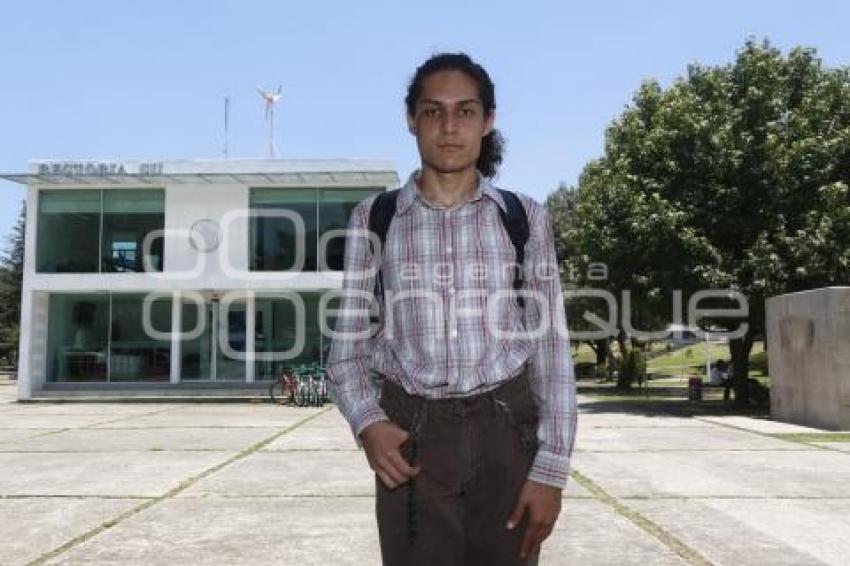 JÓVENES DETENIDOS BUAP