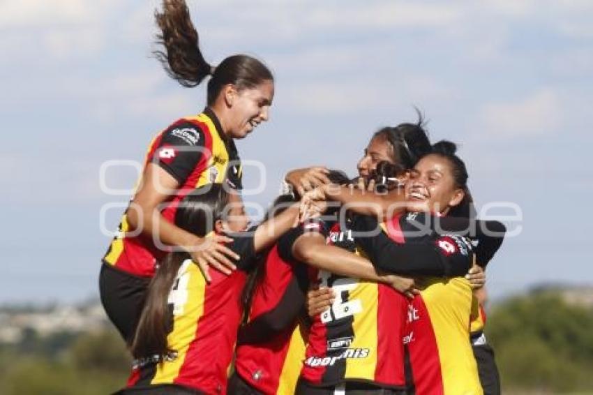 FÚTBOL FEMENIL. LEONAS UDG VS PUMAS UNAM