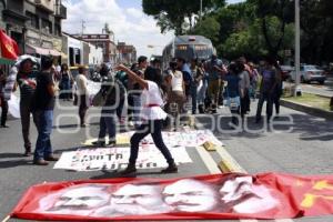 MANIFESTACIÓN MAESTROS . MIGUEL GUERRA