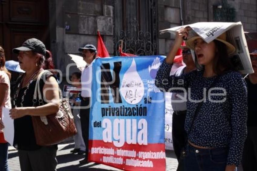 MANIFESTACIÓN MAESTROS . MIGUEL GUERRA