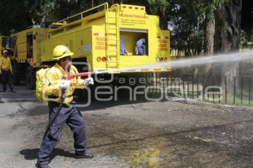 COMBATE INCENDIOS FORESTALES