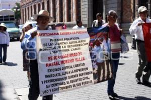 MANIFESTACIÓN MAESTROS . MIGUEL GUERRA