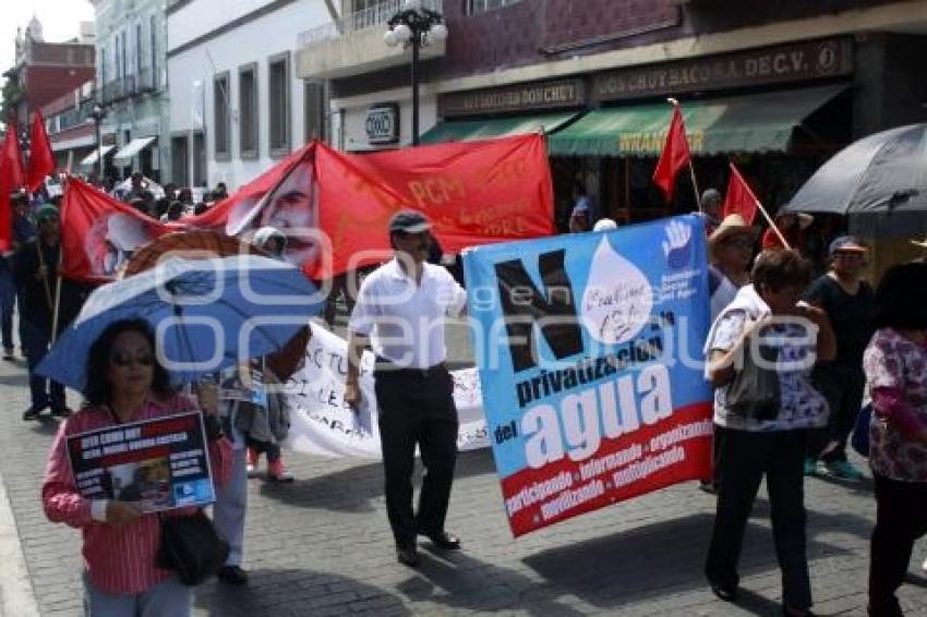 MANIFESTACIÓN MAESTROS . MIGUEL GUERRA