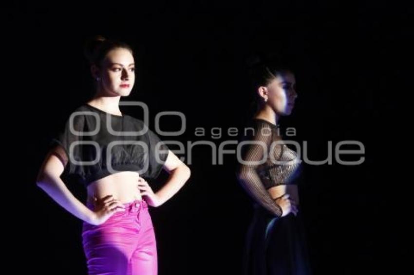 PASARELA DÍAS DE MODA