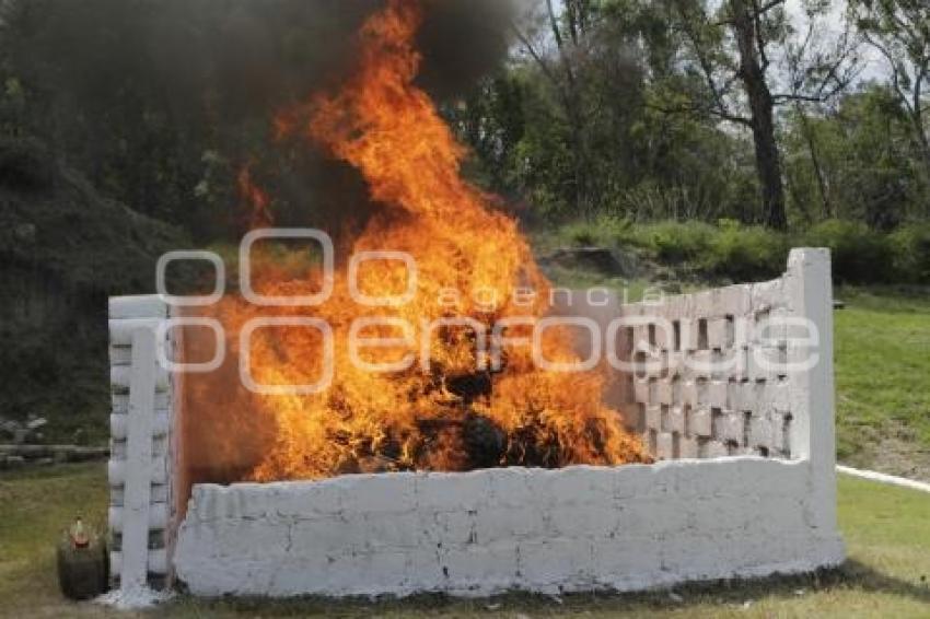 INCINERACIÓN DE DROGA XXV ZONA MILITAR