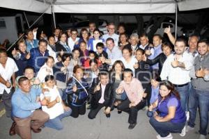 GENOVEVA HUERTA RECIBE CONSTANCIA