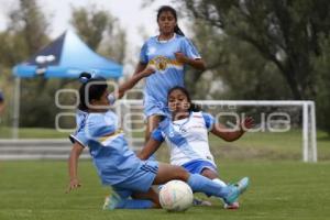 FÚTBOL FEMENIL . PUEBLA VS POTOSINAS