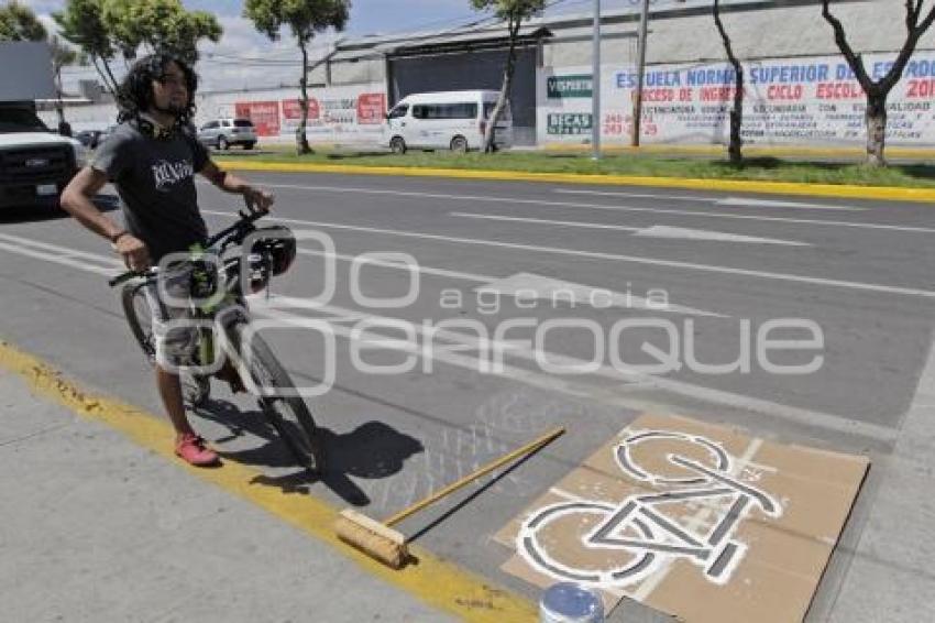 CICLOVÍA . 4 PONIENTE