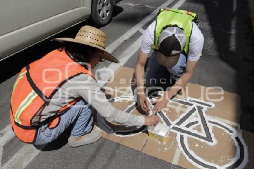 CICLOVÍA . 4 PONIENTE