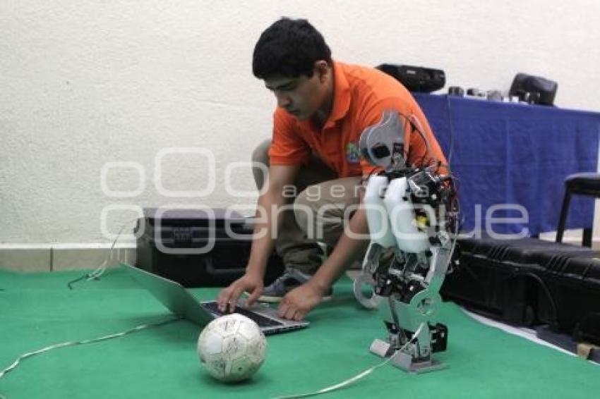 PARTICIPANTES EN CHINA.  COPA ROBOCUP