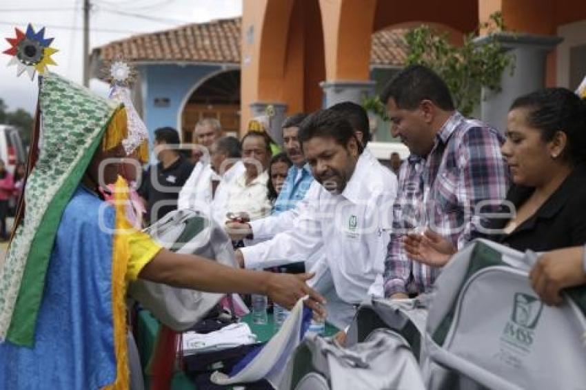 IMSS APOYA A VOLADORAS DE XOCHIAPULCO