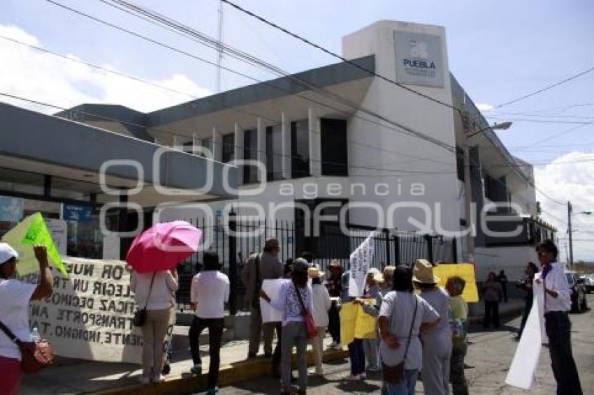 MANIFESTACIÓN CONTRA METROBUS