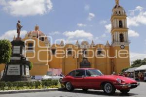 CHOLULA . AUTOS ANTIGUOS