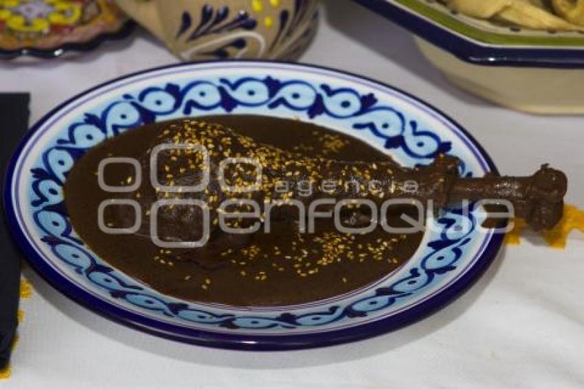 CONCURSO DE MOLE POBLANO