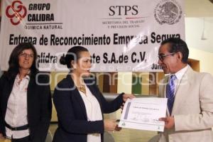 STPS ENTREGÓ RECONOCIMIENTO A CALIDRA