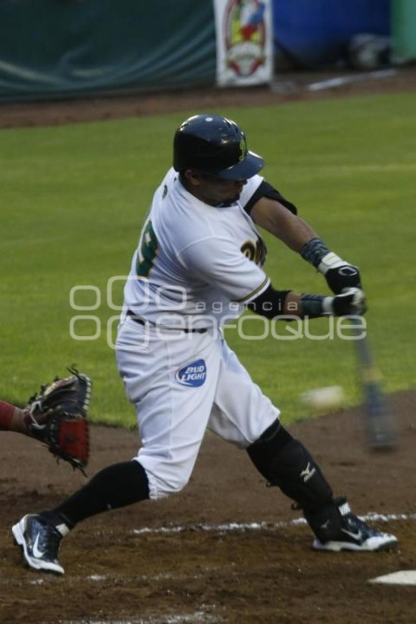 BÉISBOL . PERICOS VS SULTANES