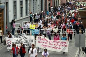 MANIFESTACIÓN MAESTROS