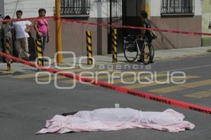 MUERE MUJER ATROPELLADA