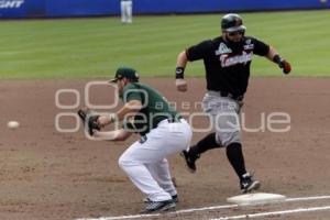 BEISBOL . PERICOS VS BRONCOS