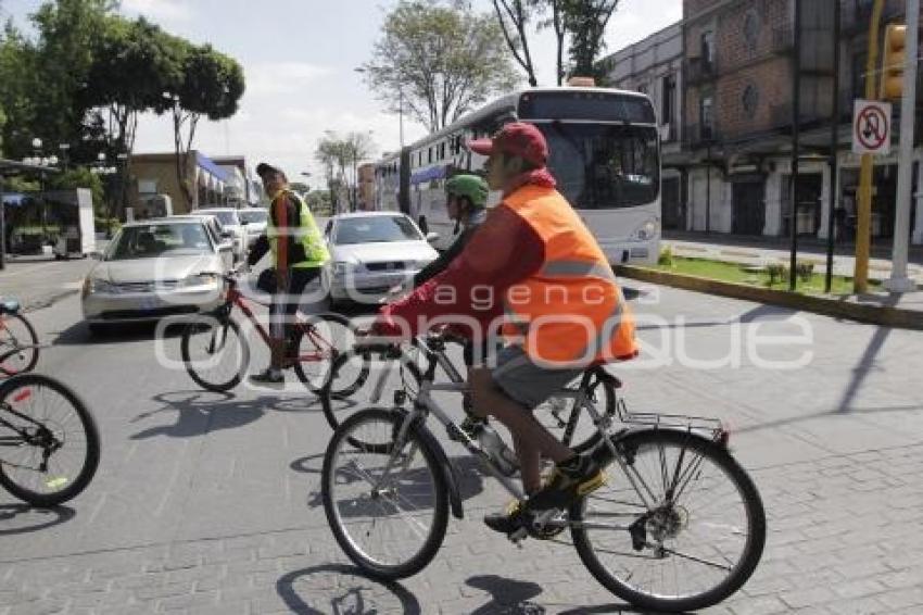 BICICLETA BLANCA