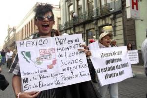 MANIFESTACIÓN MAESTROS