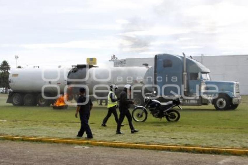 SIMULACRO DE ACCIDENTE . TEXMELUCAN