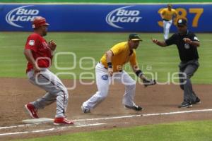 BÉISBOL . PERICOS VS PIRATAS DE CAMPECHE